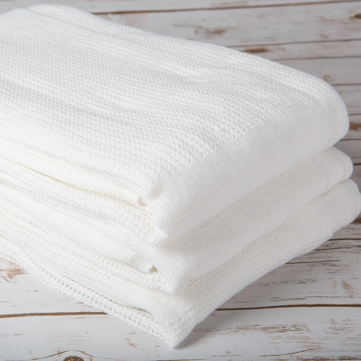 Cellular large cellular blanket for single beds Interweave Healthcare