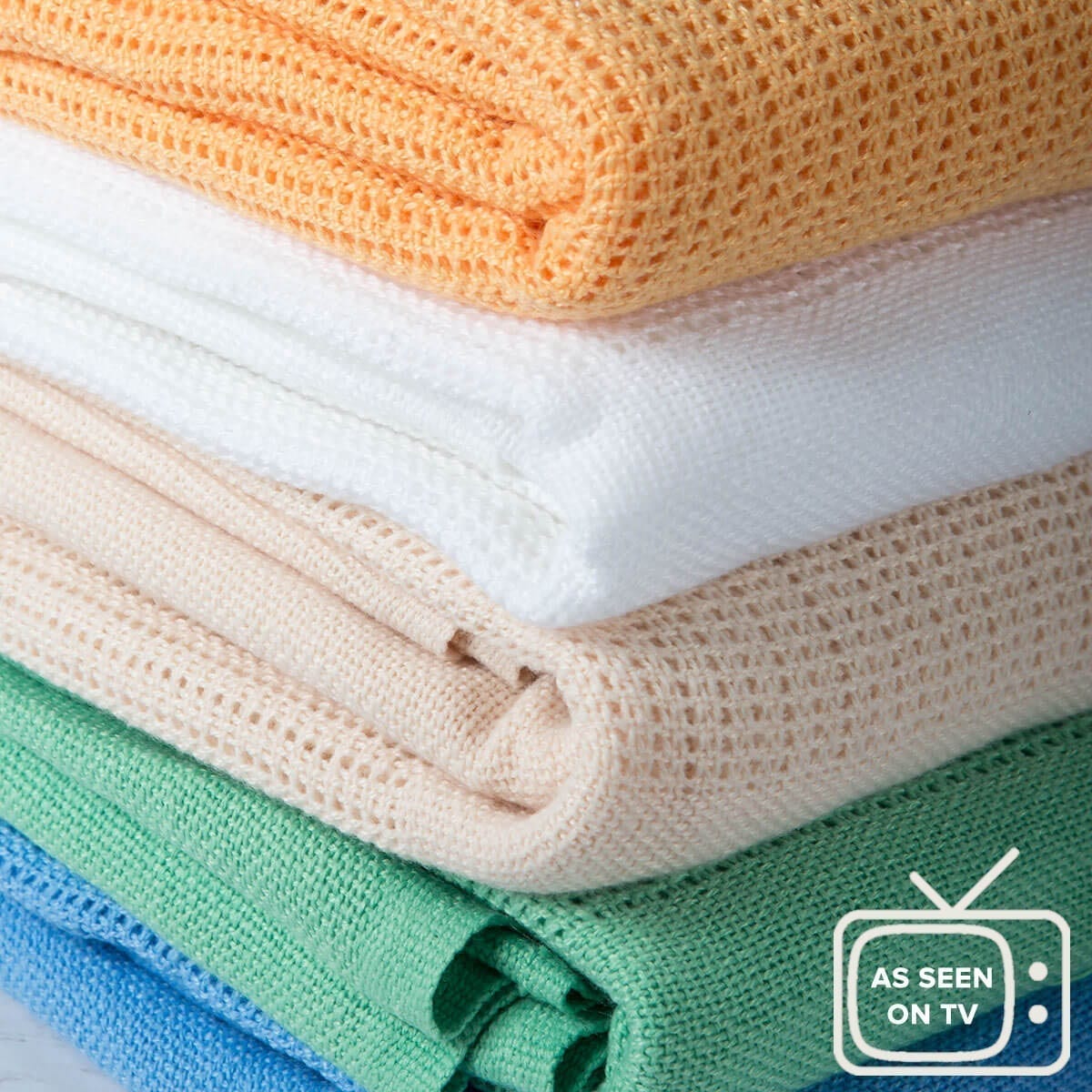 Polyester coloured cellular blankets for single beds Interweave