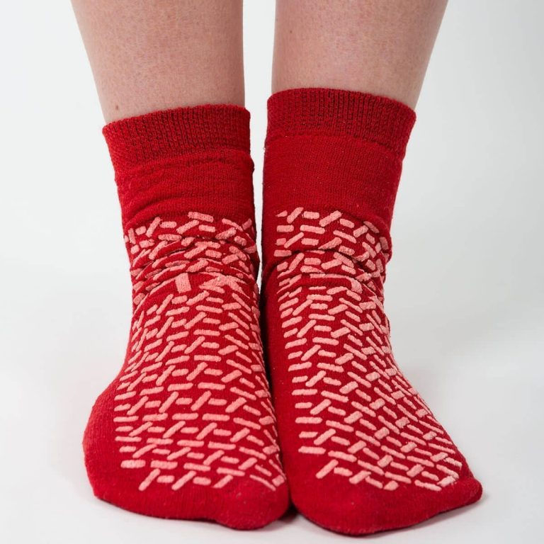 XL Non Slip Socks For The Elderly & Patients Interweave Healthcare