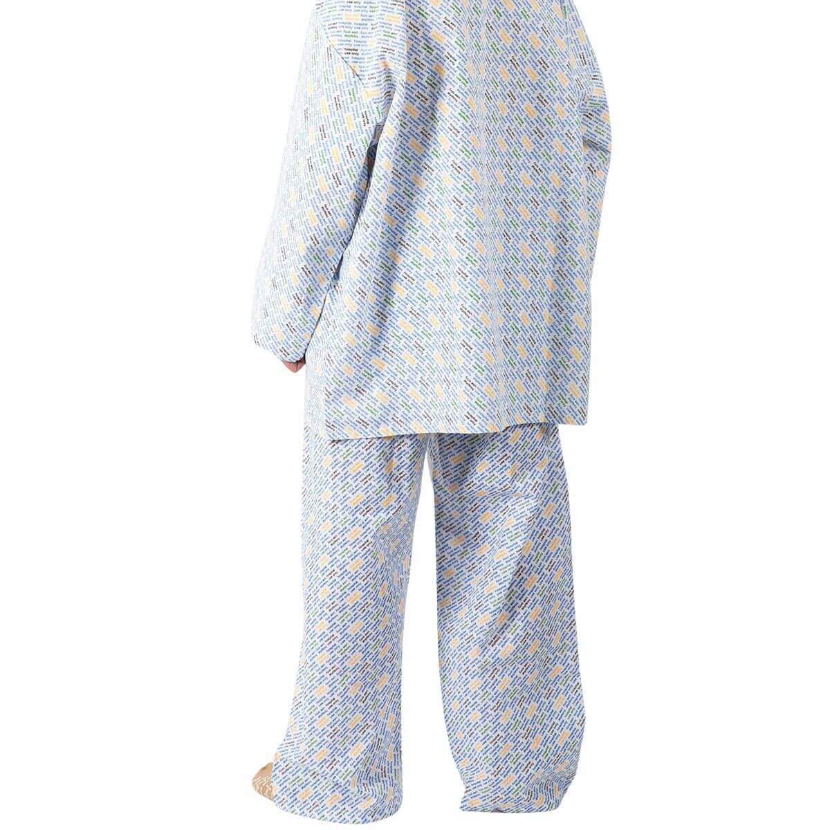 hospital patient pyjamas